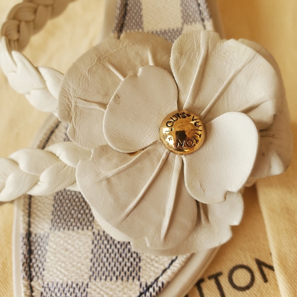 Louis Vuitton ladies sandals - Picture 7 of 16